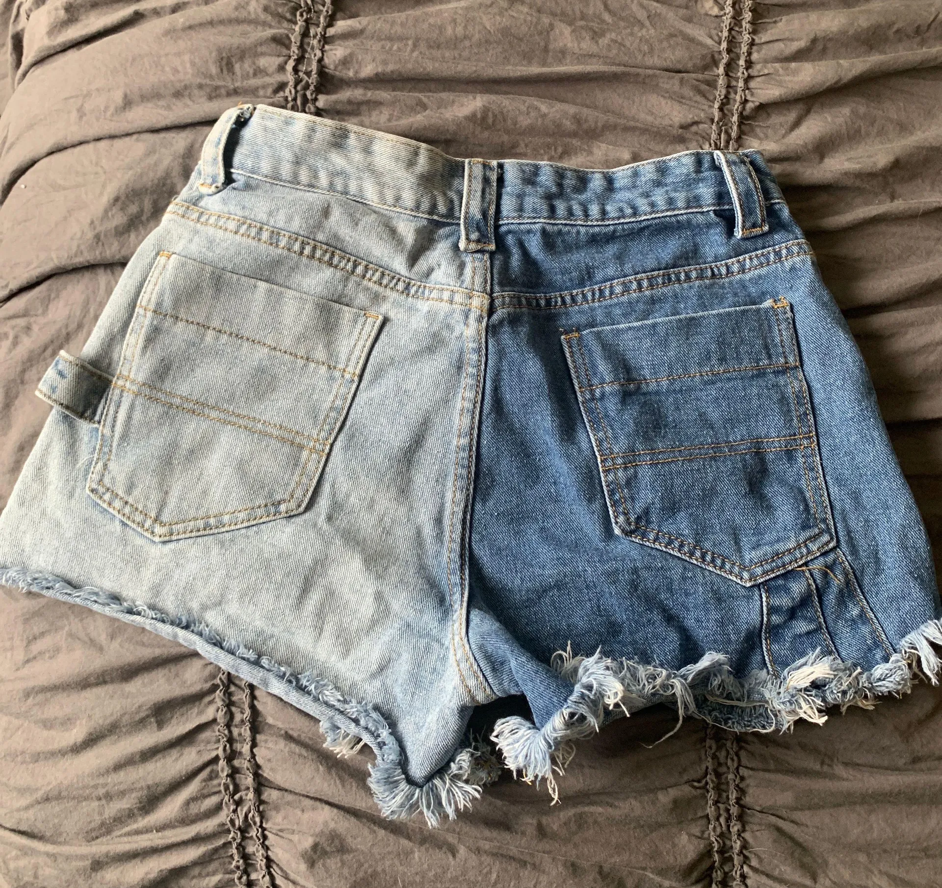 Two Tone Shorts - Image 2