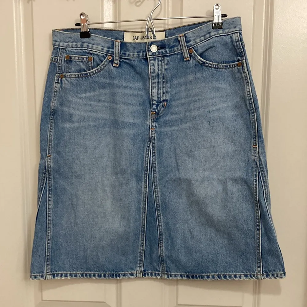 Y2K GAP Denim A-Line Skirt - Image 3