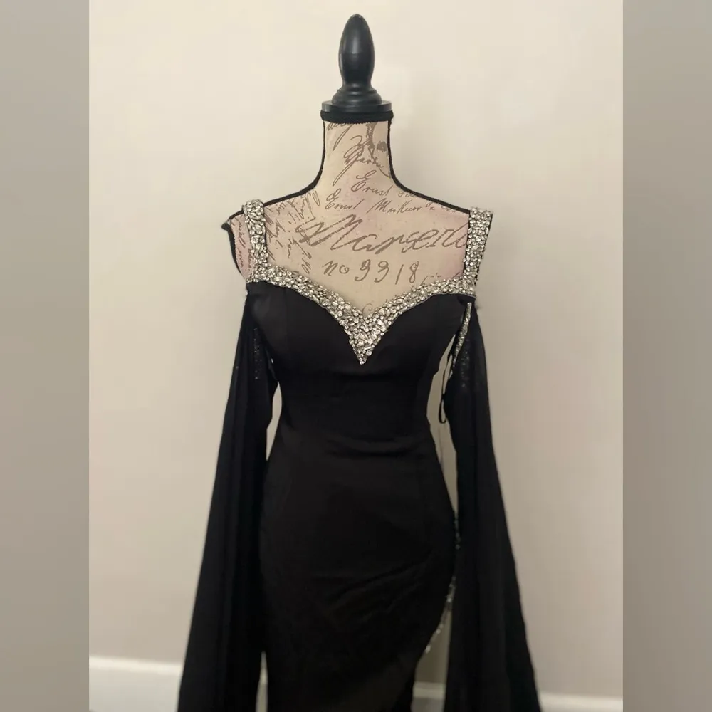 NWT black pageant evening gown, prom dress or black wedding dress Size 2 - Image 2