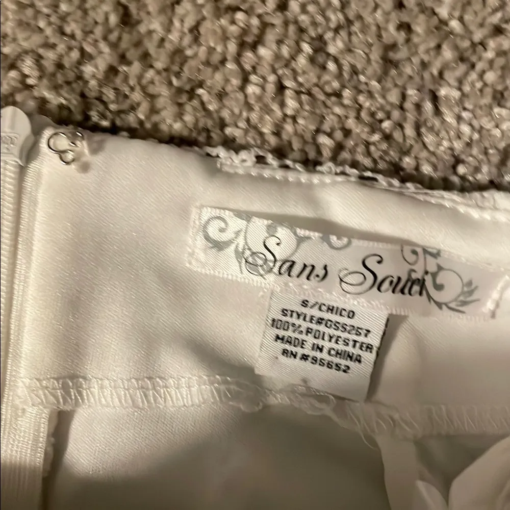 Sans Souci Elegant White Lace Skirt bridal size small - Image 6