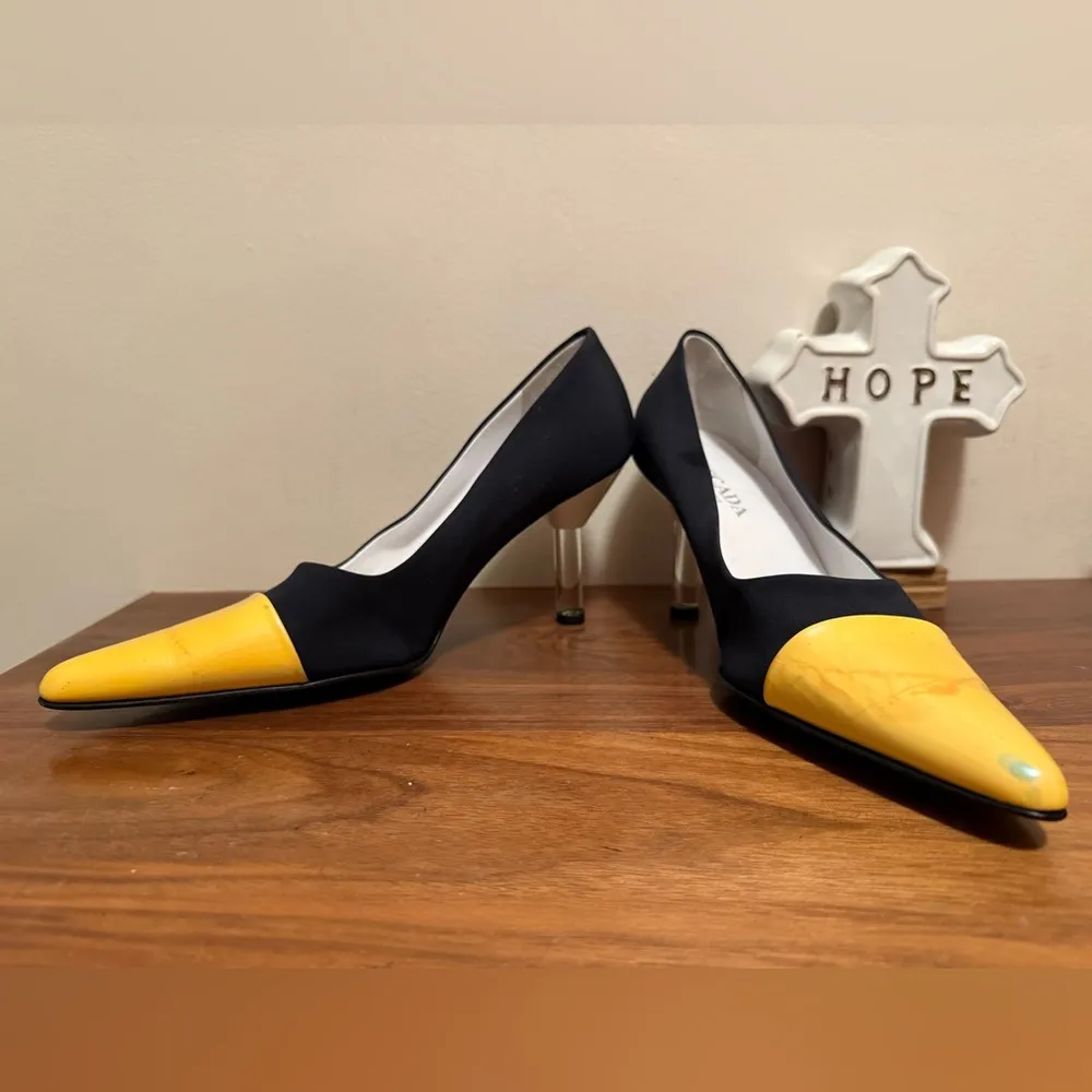 Escada Black and Yellow Heels size 9B - Image 2
