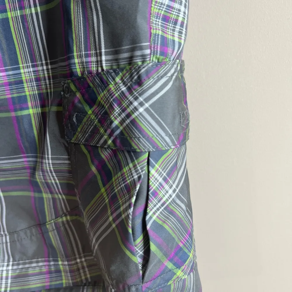 Cabelas casual women’s shorts size 4 - Image 8