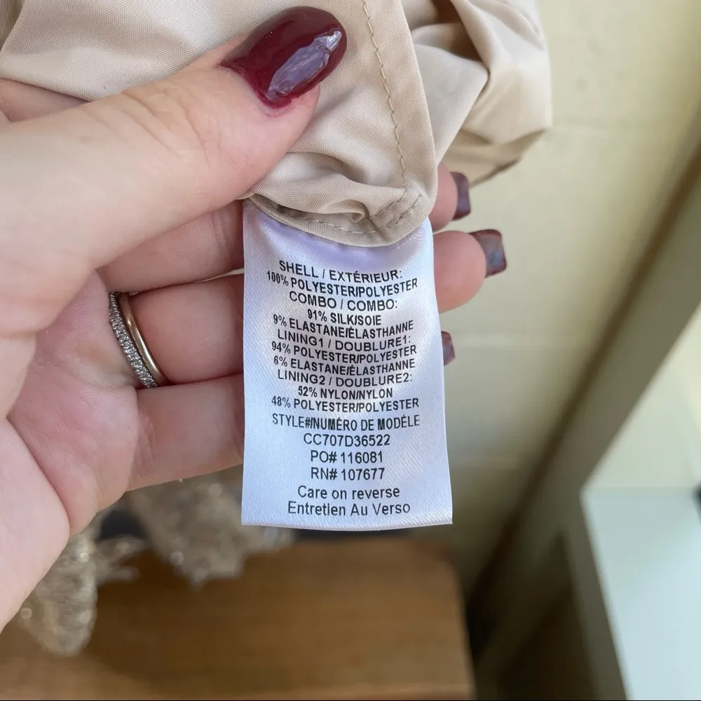 NEW alice + olivia Lace Midi Alma Sequin Gold Dress - Image 12