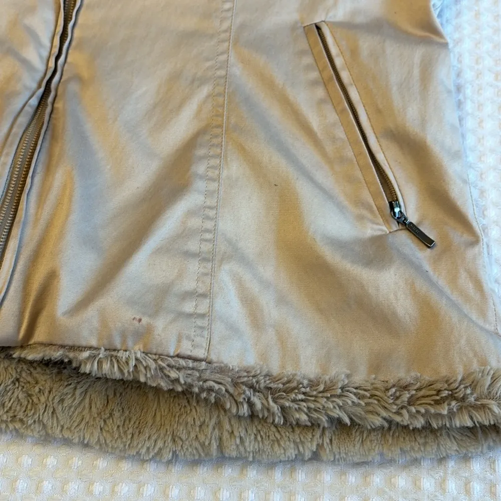 Reversible Cozy Faux Fur Teddy Bear Zip Front Vest Size MEDIUM Beige Tan - Image 15