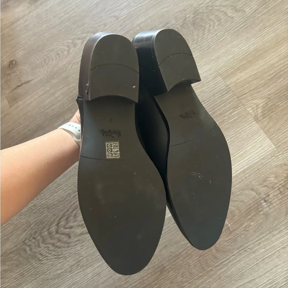 Authentic COACH DANI Black Leather Ankle Boots - Image 5