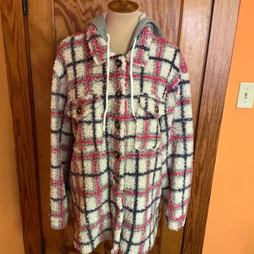 Davi & Dani Fuzzy Plaid Shacket - Image 8