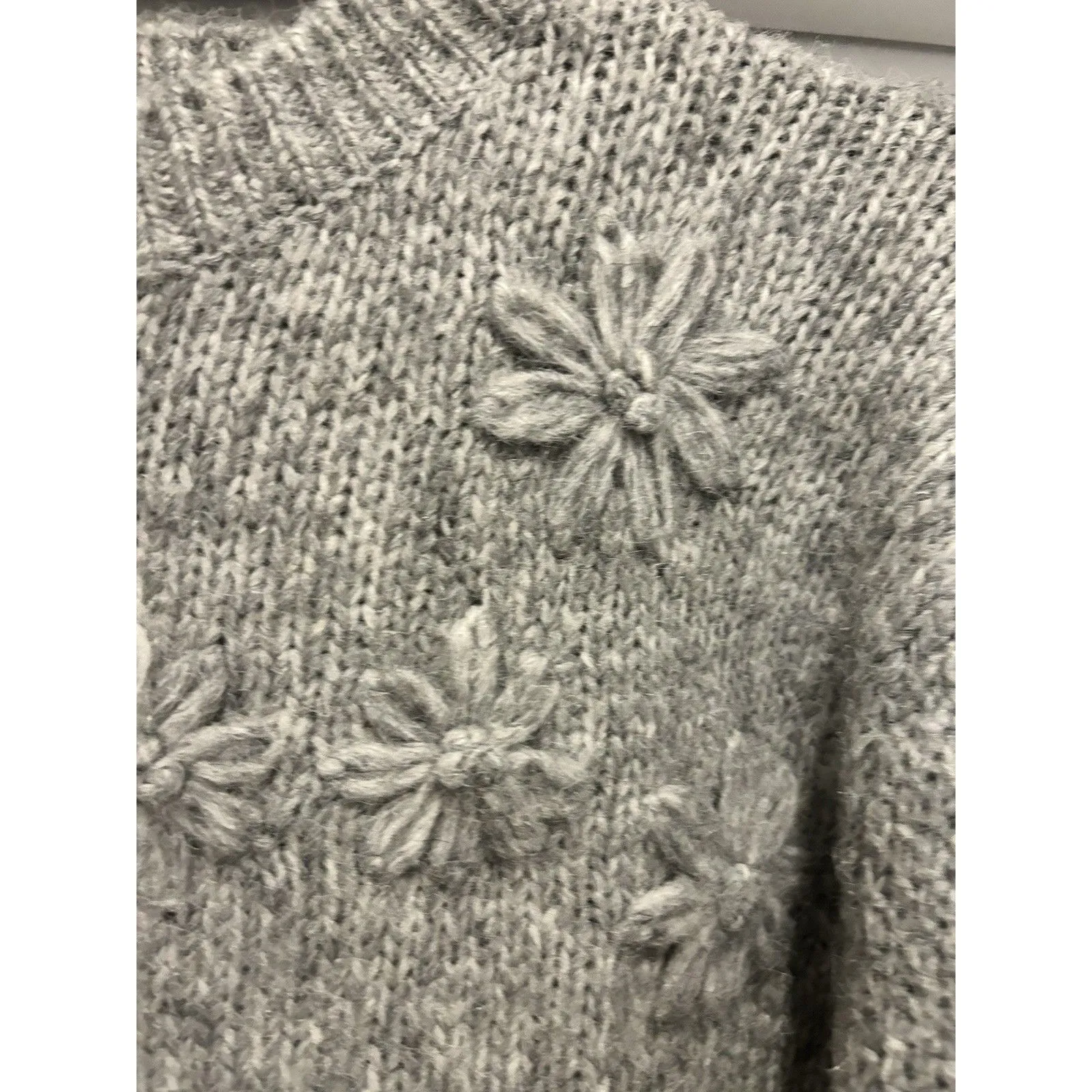 Free Assembly Sweater Women's Medium Gray Embroidered Flower Balloon Sleeve Cozy - Image 4