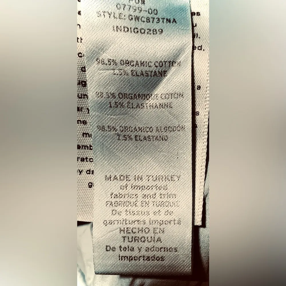 Good American Distressed Cropped Skinny Jeans Size 20 with Holes Med Blue Crop - Image 10