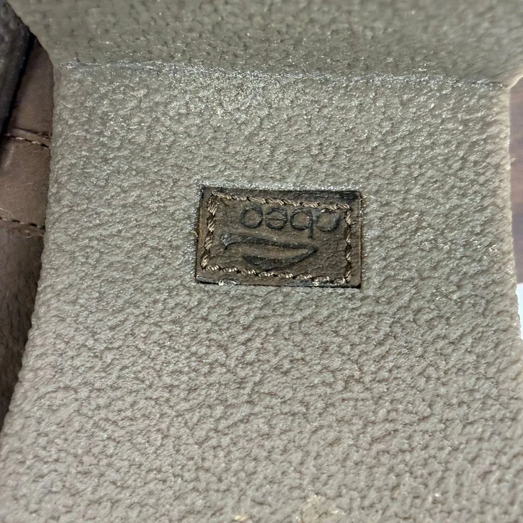 Abeo Women’s Burlington brown leather shearling lined boot size 10 - Image 7