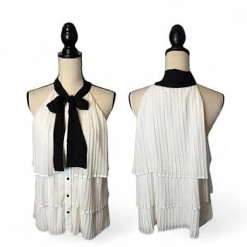 White House Black Market Pleated Bow Halter Size 00 NWOT Retail $110 - Image 2
