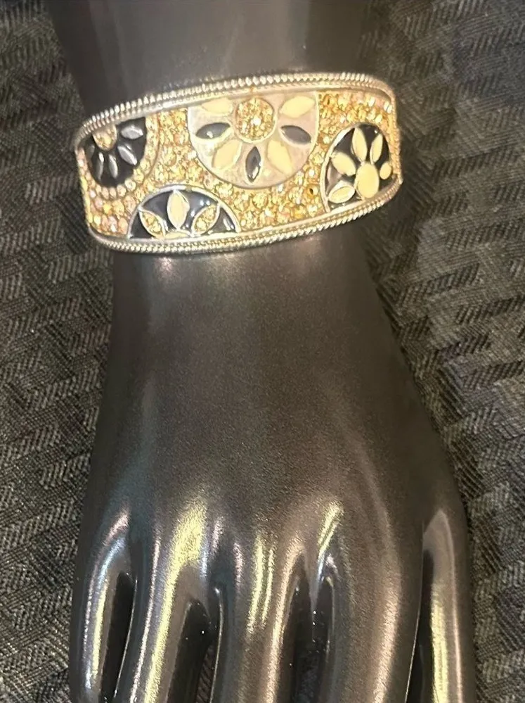 Vintage Crystal Rhinestone Clamper Bracelet Silver Tone Light Pink Boho Art Deco - Image 1