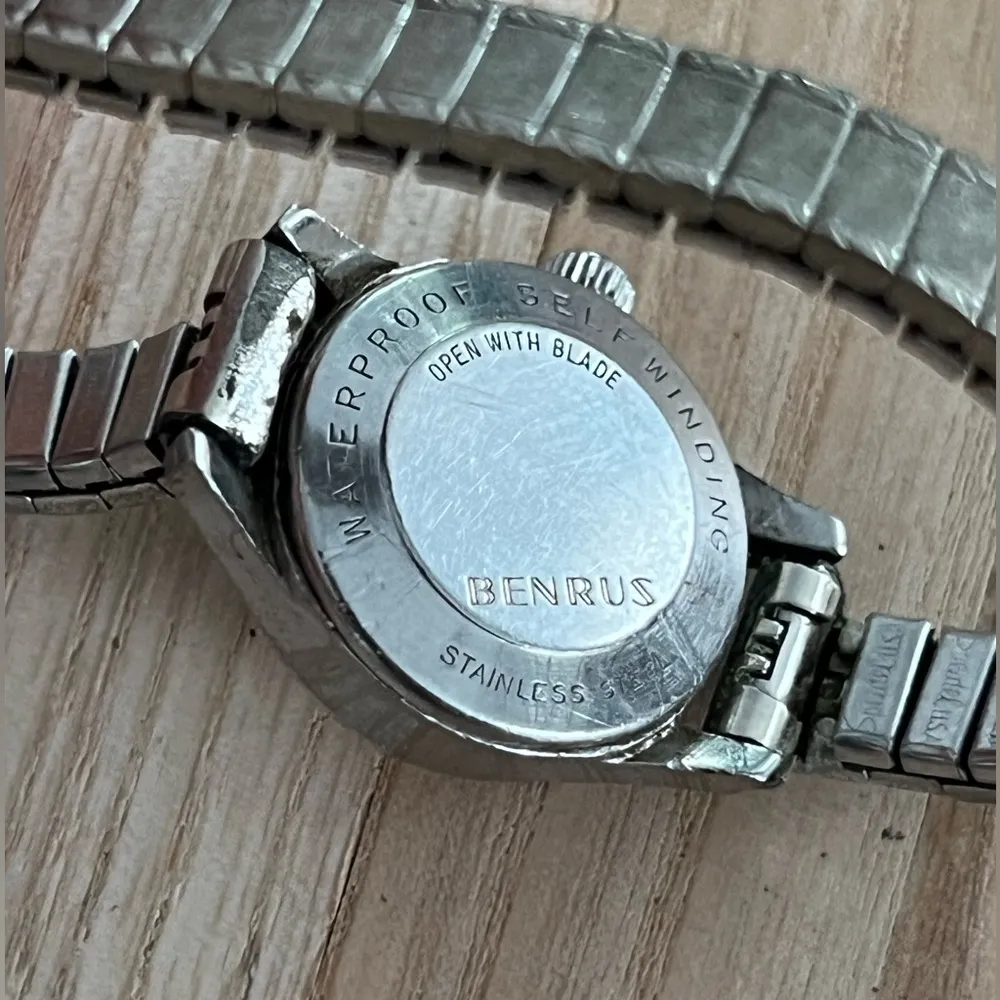 Benrus 3 Stars Ladies Watch Rare Vintage Self - Image 6