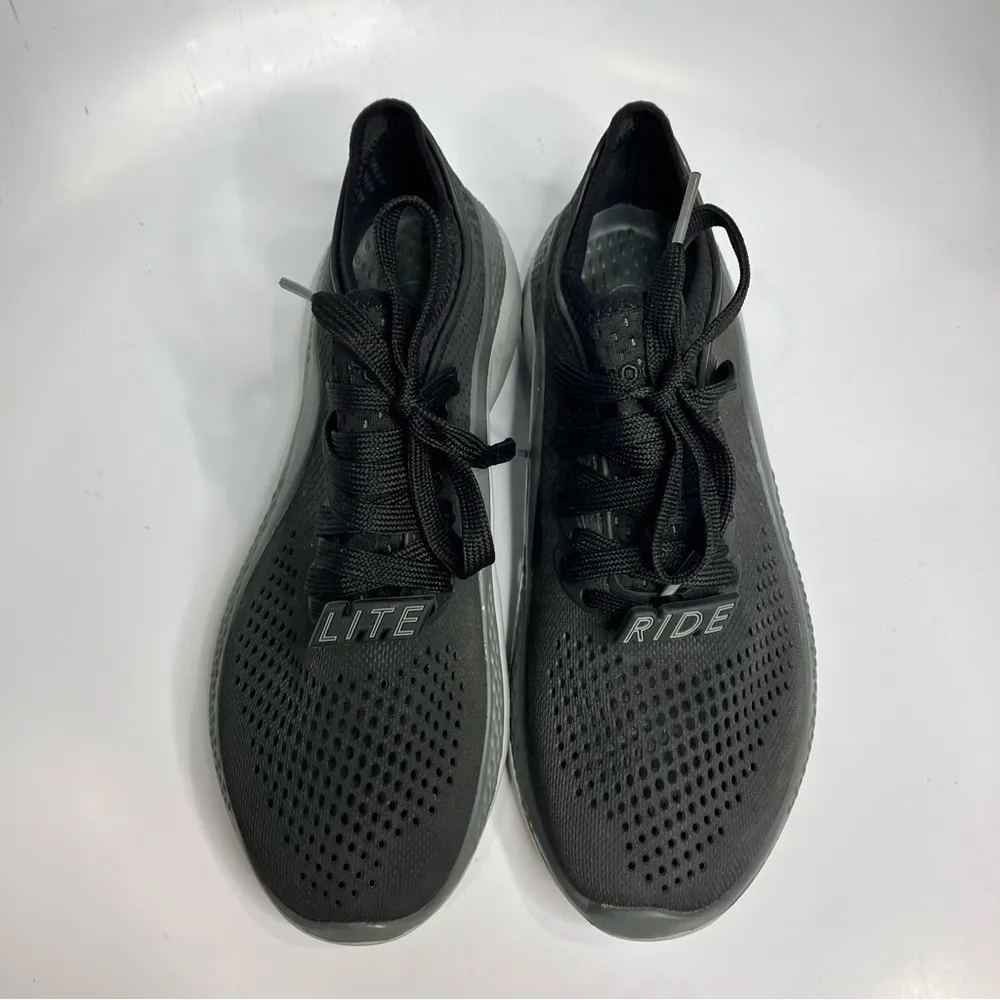 Crocs‎ literide 360 black sneakers size 8 - Image 3