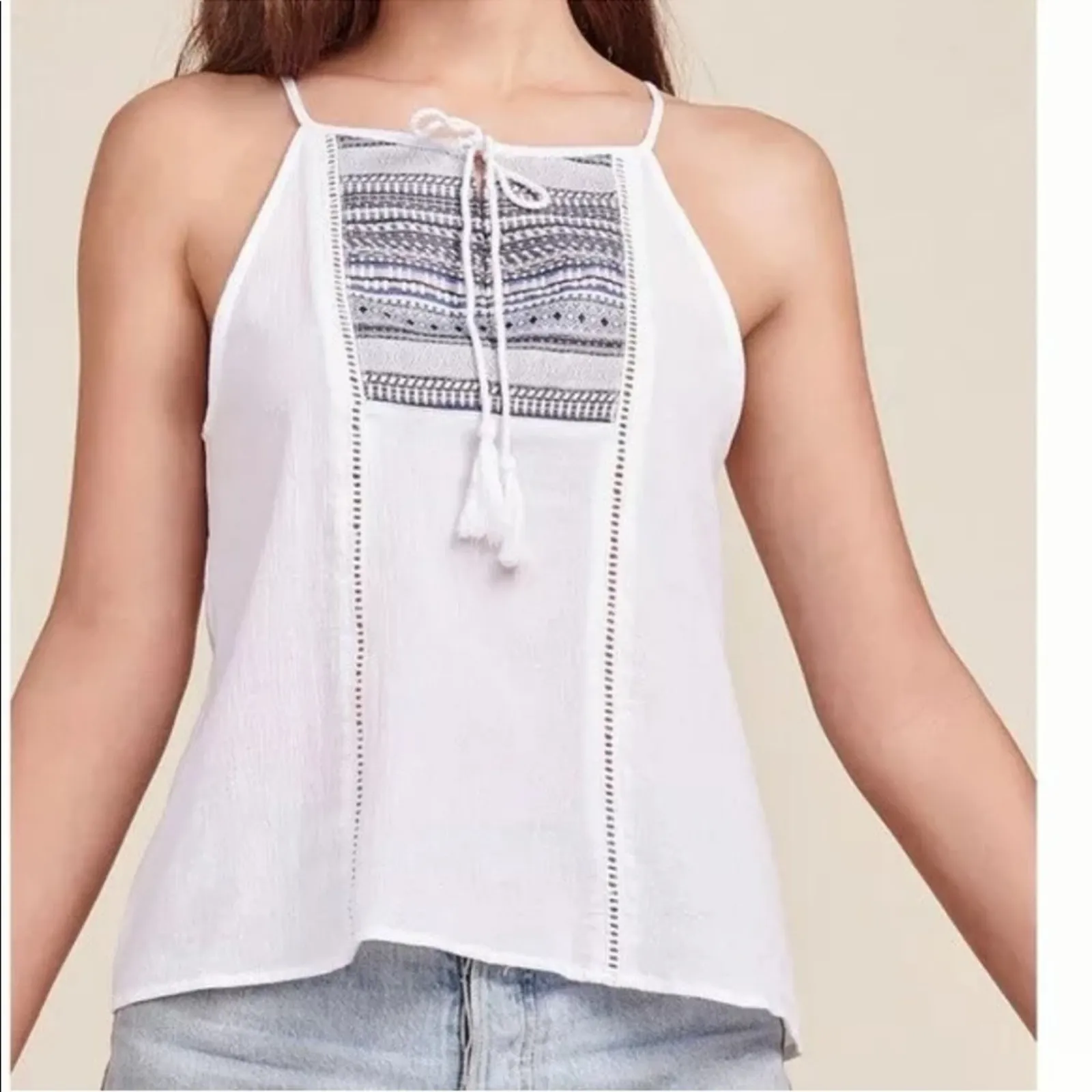 BB Dakota Top Brynlee Embroidered White L - Image 4