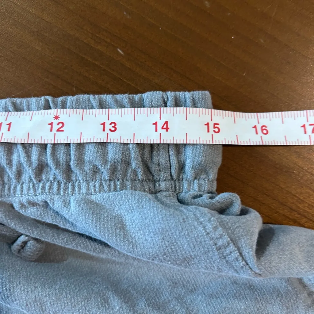 Comfort Colors Cozy Gray Drawstring Shorts Size L - Image 4