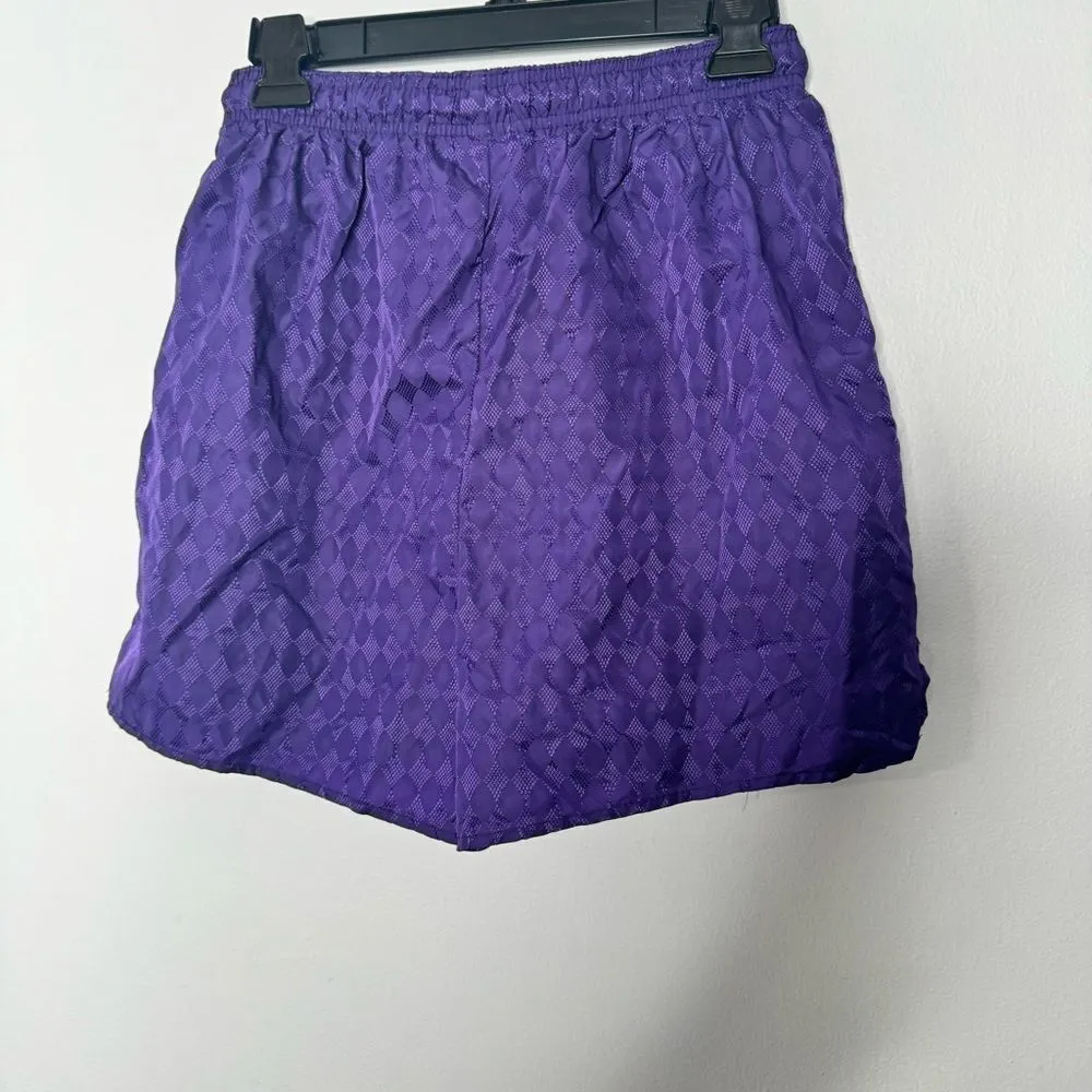 Vintage Hanes purple shorts size large - Image 3
