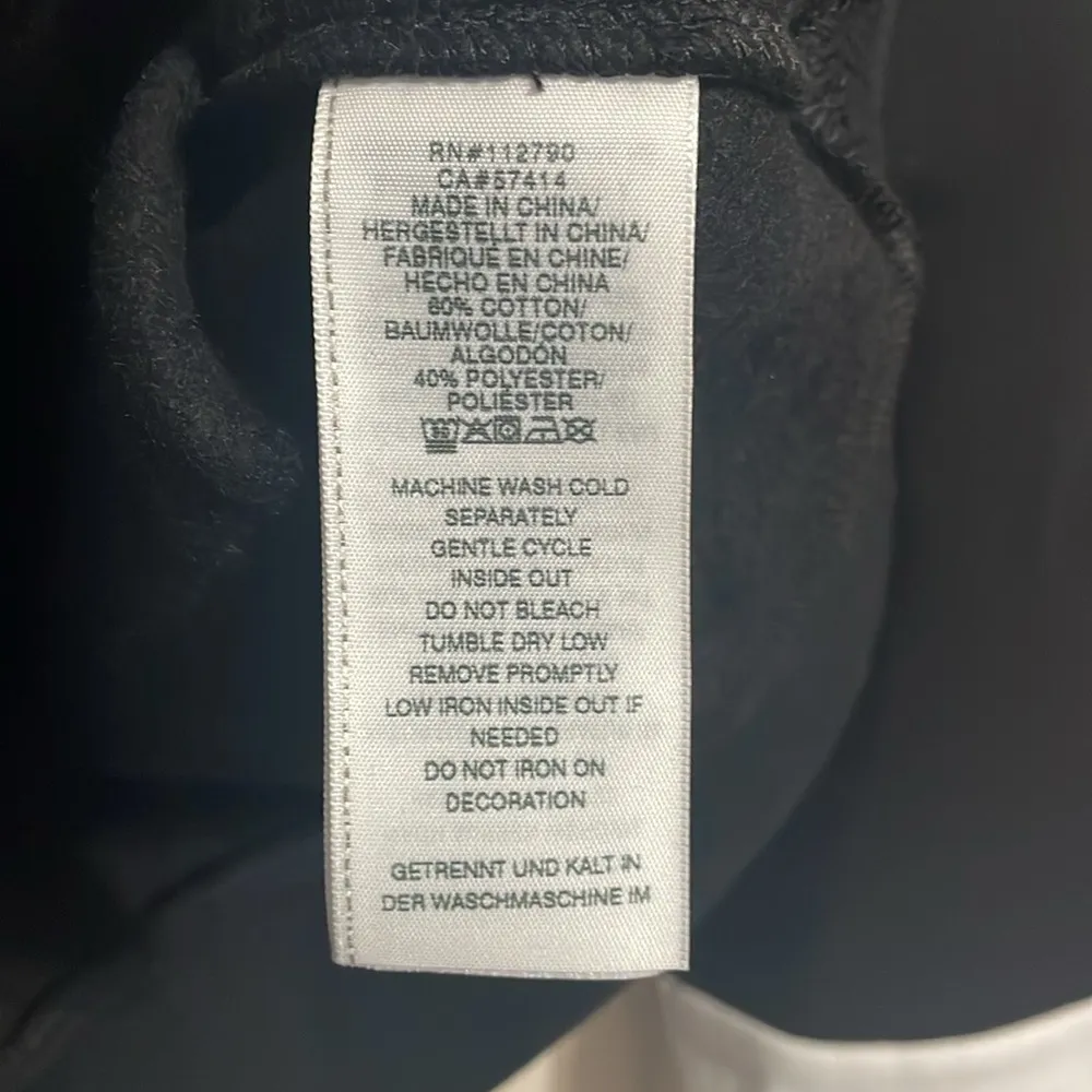 💙 NWT True Religion Black Colorblock Logo Shrunken Sweatshirt - Image 7