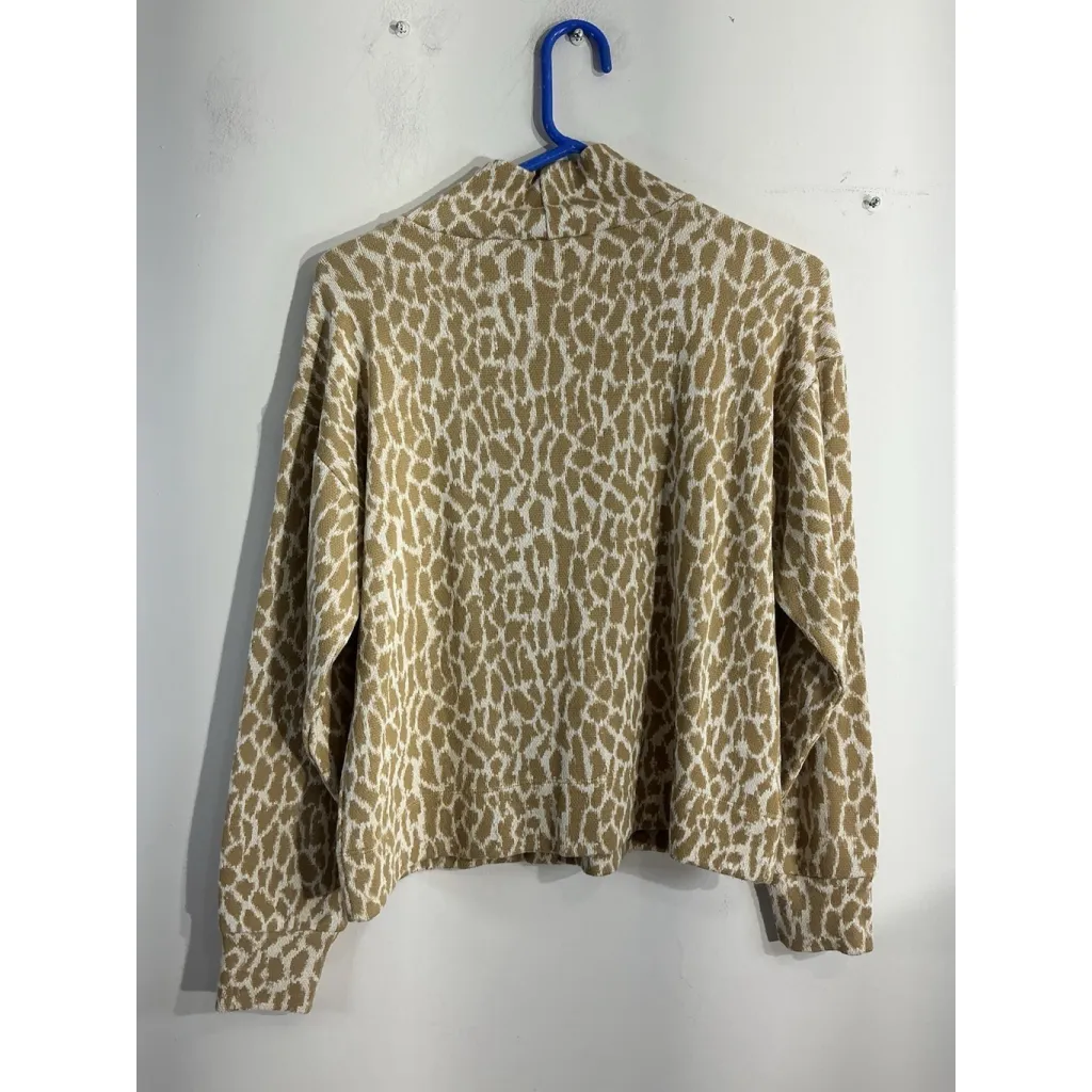 Womans Loft Med Tan White Giraffe Print Turtle Neck Long Sleeve Pullover Sweater - Image 2