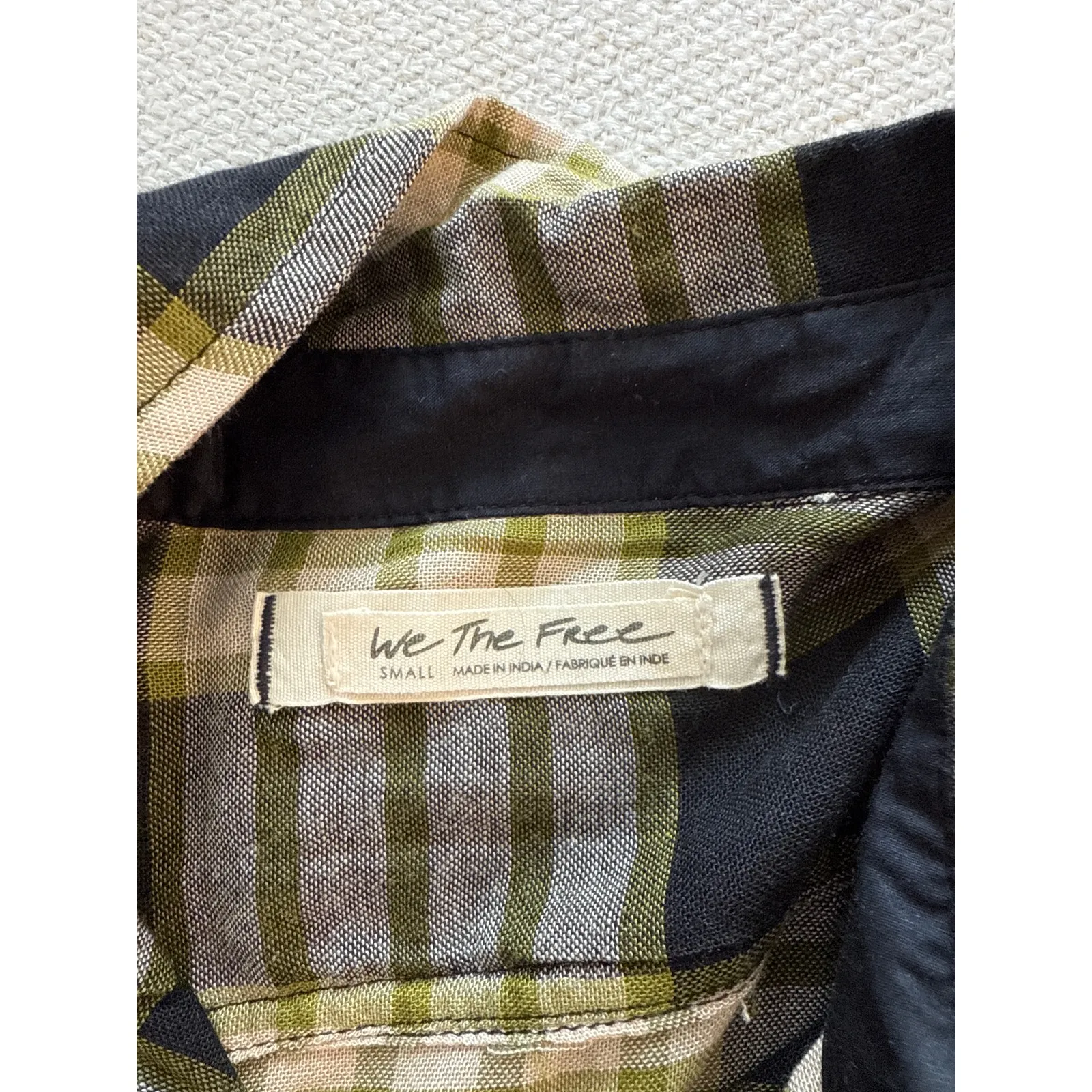 We The Free Ruched Sleeve Fringe Hem Plaid Snap Button Shirt Black Women's Small - Image 3