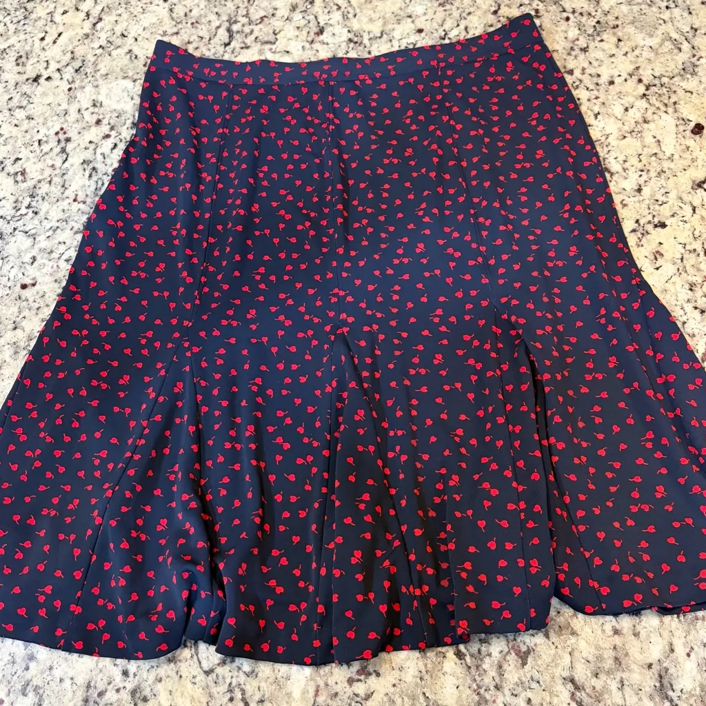 Talbots Dark Blue Skirt with Red Heart Design - Image 5