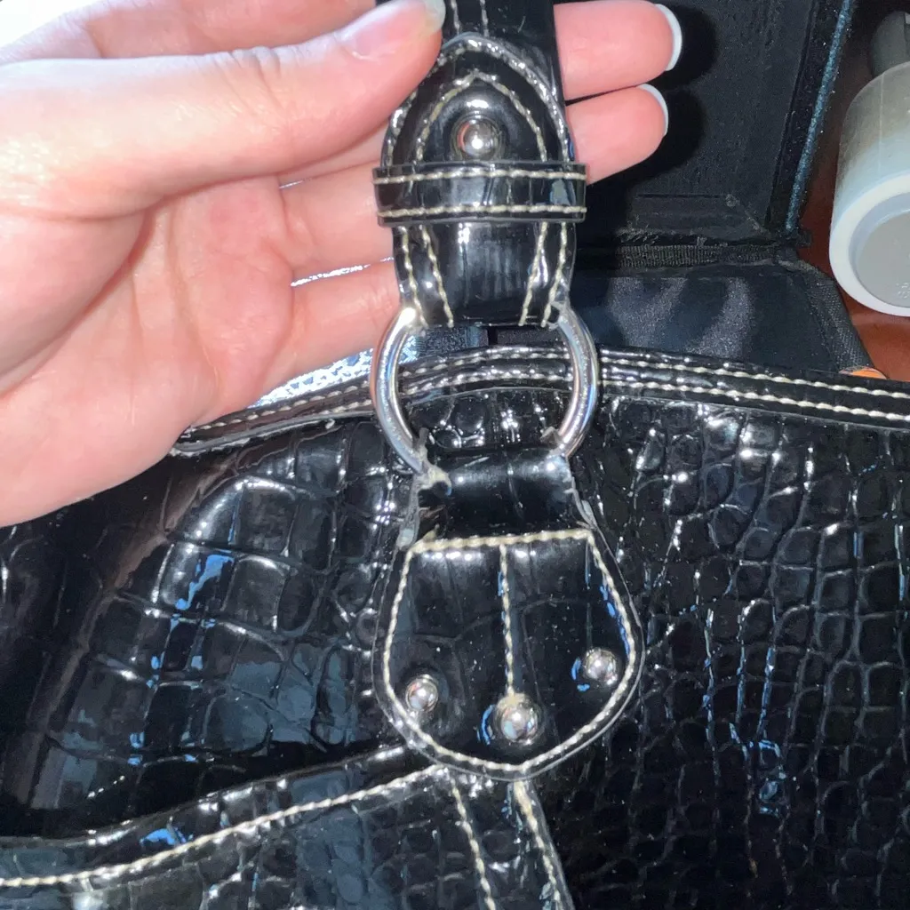 Nine West Y2K  Black Crocodile Embossed Tote Bag - Image 11