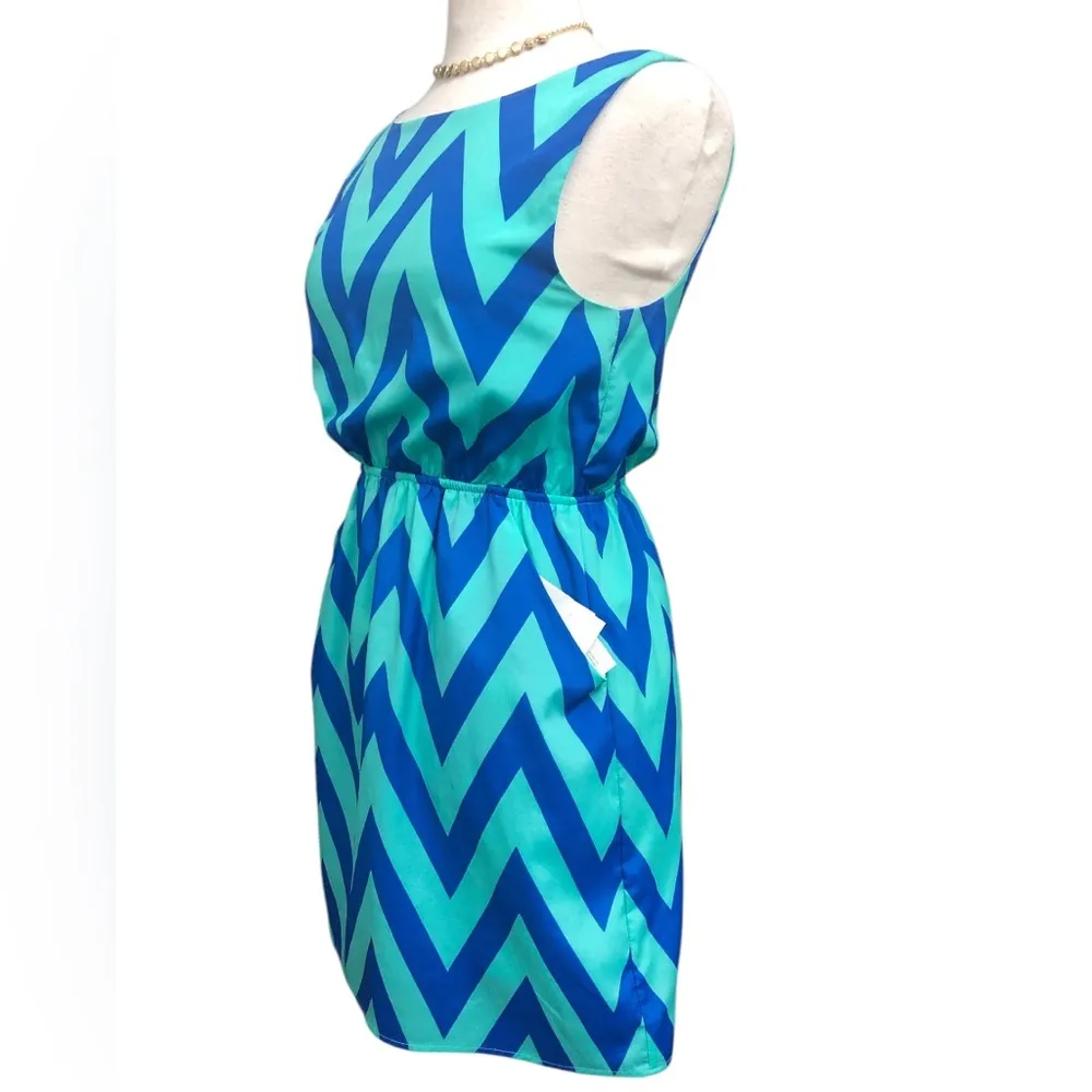 Everly Women's Blue & Aqua Chevron Print A Line Dress - Size Small - Image 4