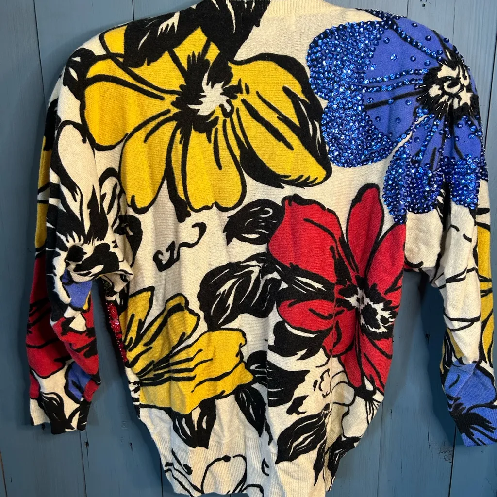 New Old Stock Floral Beaded Patterned Women's Sweater | Size Large Red - Image 12