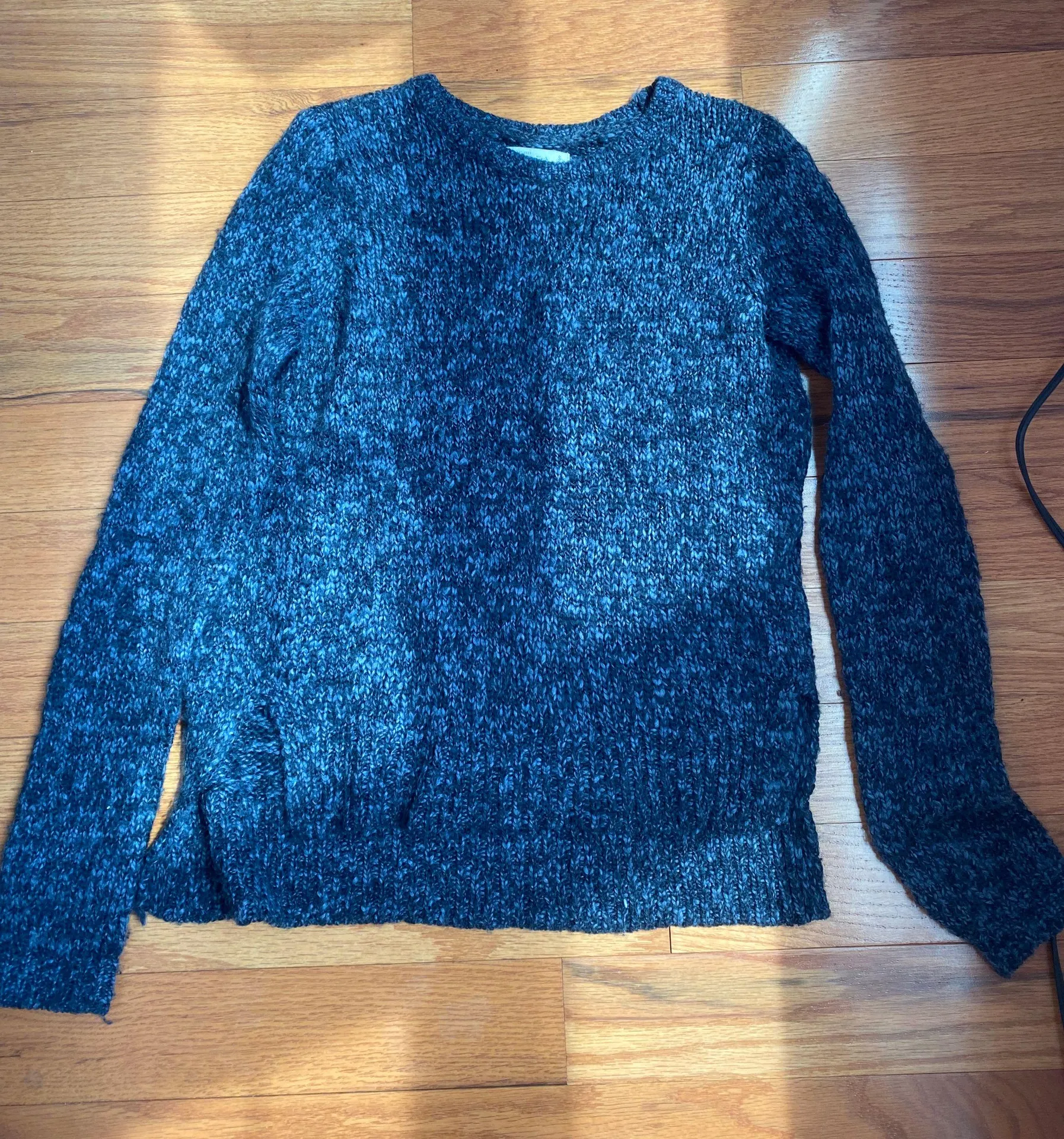 NEVER WORN Abercrombie And Fitch Sweater  - Image 2