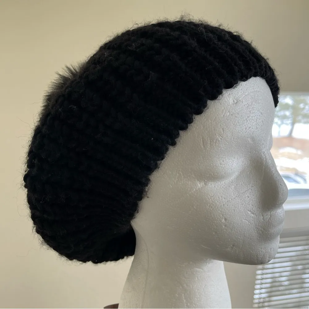 Black PomPom Beanie Beret - Image 2