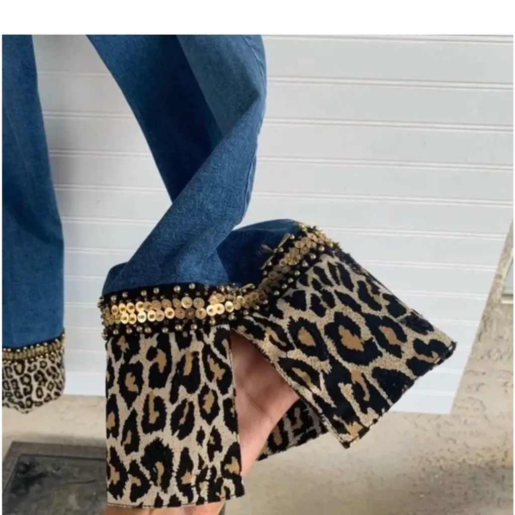 Gabby D Leopard Print Sequin Cuff High Waisted Straight Bootcut Denim Jeans Blue Size 4 - Image 7