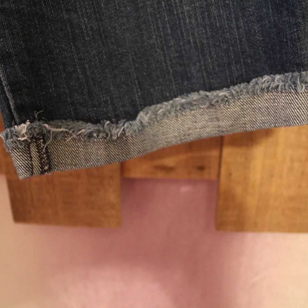 Old Navy The Flirt Jean Shorts - Image 2