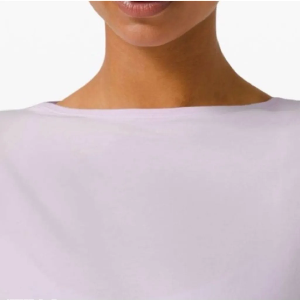 Lululemon Back in Action Short Sleeve Shirt Lavender Dew Size 8 Yoga Lounge Chic - Image 4