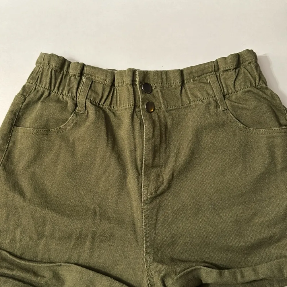 Love Tree Shorts - Image 3