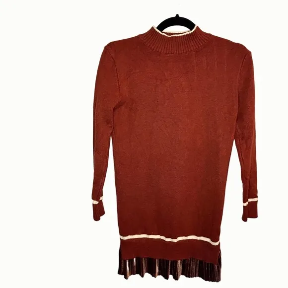 Zara Basic Sweater Dress with Pleated Skirt Size Small Orange Rust Color - Image 10
