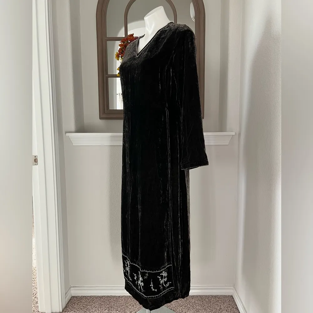 J. Jill Velvet Maxi Dress with Skirt Panel V-Neck Chocolate Brown Size S - Image 4