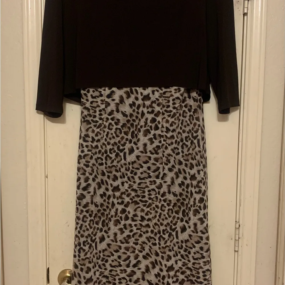Dana Kay 2 Piece Cardigan & Dress Cheetah Brown Size 16. 2089 Black - Image 8