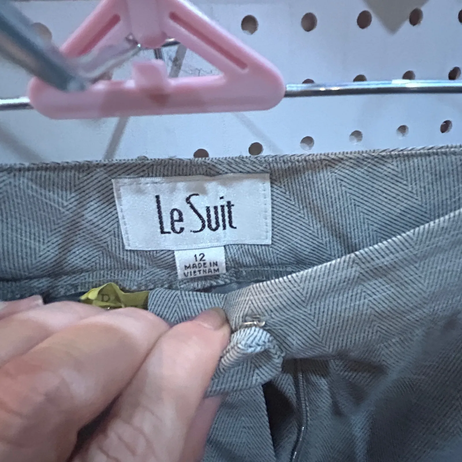 Le Suit Light Gray Herringbone Career Pants Size 12 - Image 6