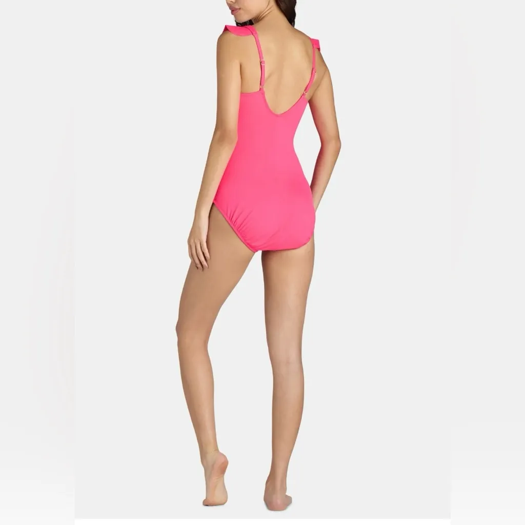 NWT - One-Piece Swimsuit with Flutter Sleeves. - Image 4