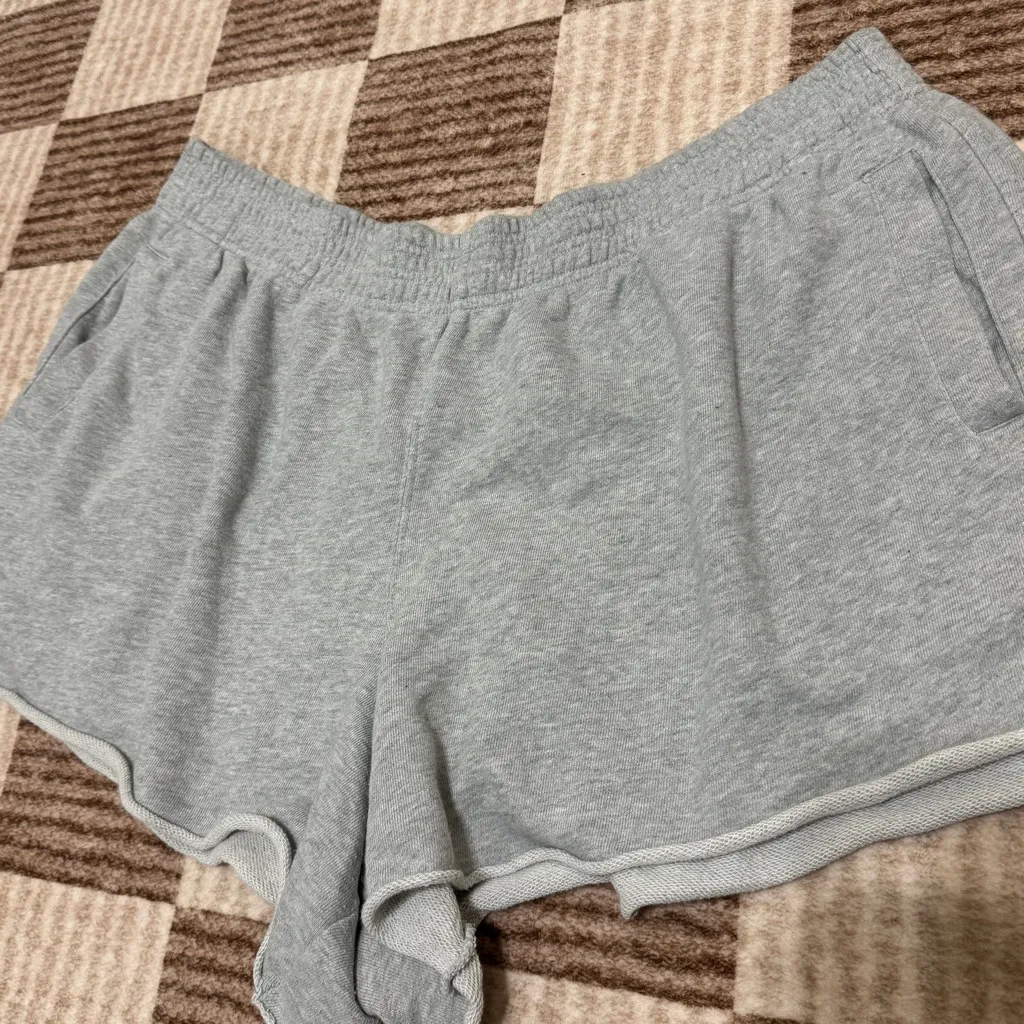 Aerie High Waisted Gray Sweat Shorts Size XXL Lounge Athleisure Off Mind - Image 4
