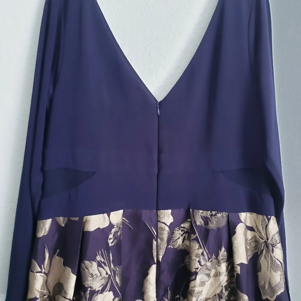 Xscape Navy Blue Long Brocade Ballgown - Image 11