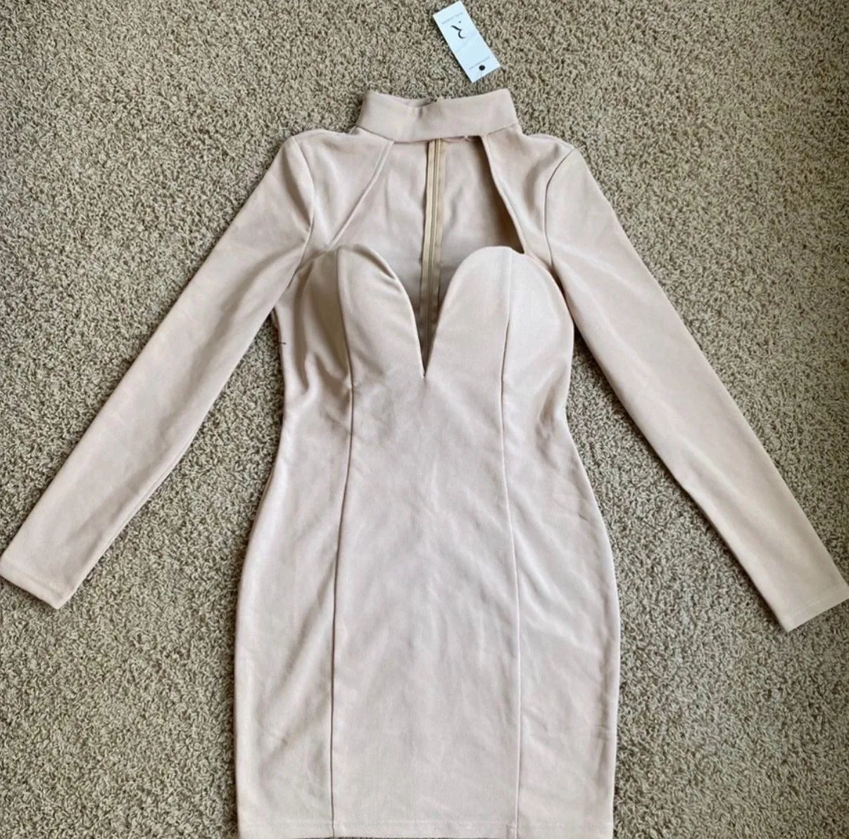 New  High Neck Cut Cut Out Dress Sz L - Image 6