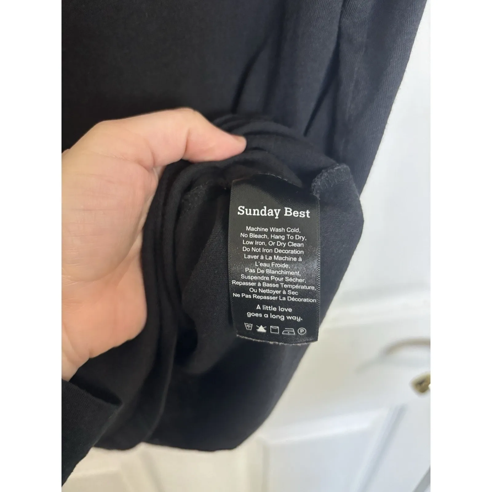 Artizia Sunday Best Black T-Shirt Red Embroidered Heart Size Small Valentine's - Image 6