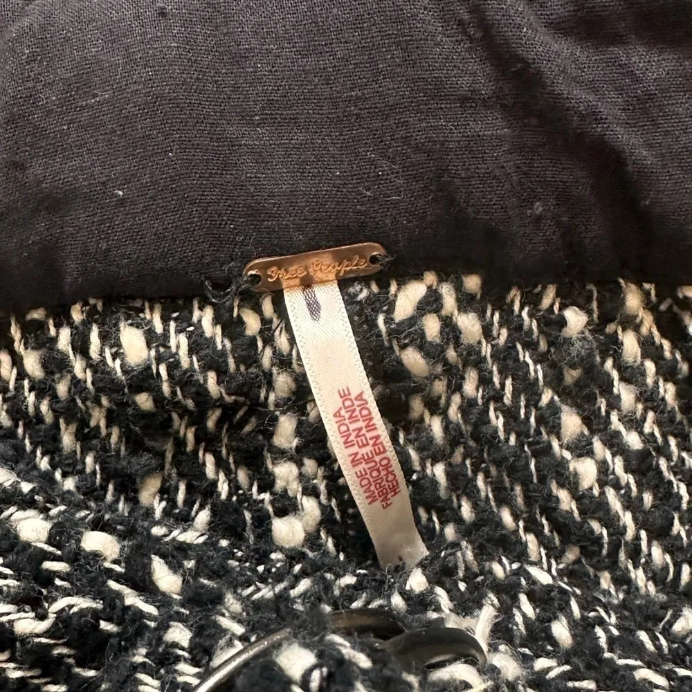 #26 NWOT Free People Tallulah Slouch Moto Tweed Shorts - Image 6