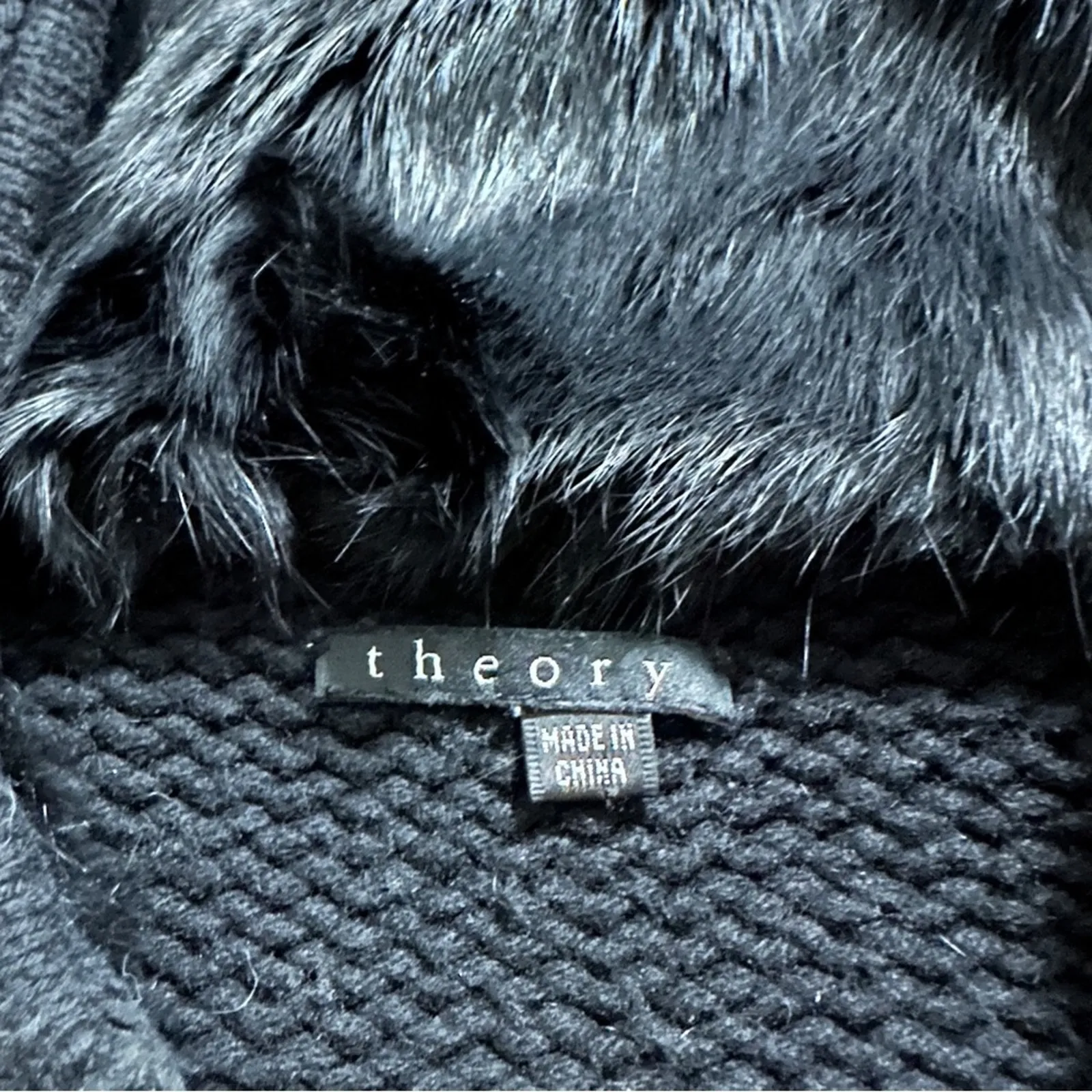 Theory Wool Cashmere Rabbit‎ Fur Black Knit Toggle Front Sweater Cardigan Sz XS - Image 4