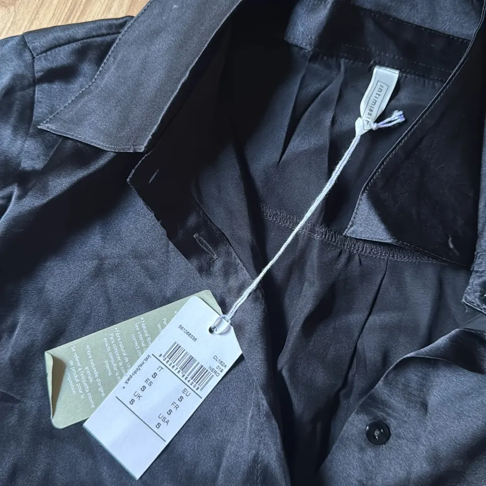 Intimissimi black button up - Image 2
