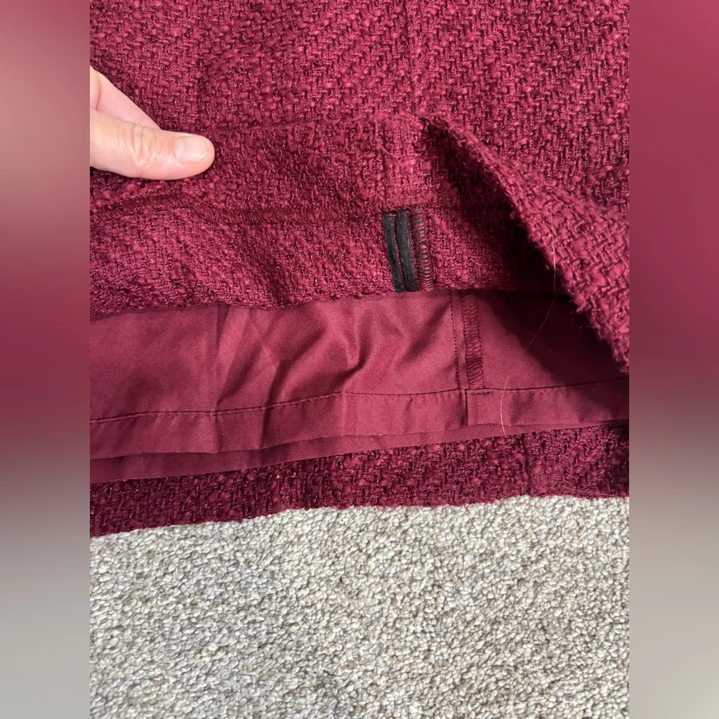 Ann Taylor LOFT Burgundy Maroon Skirt Size 2 Lined Zippers Front - Image 9