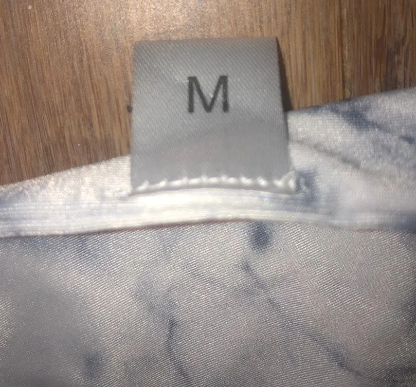 Zaful Marble Print Bikini Bottoms - Image 3