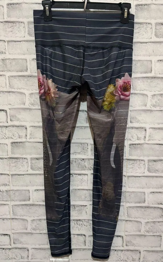 TEEKI Love the Elephant print hot Pants Leggings Size Small ~NWOT Small USA - Image 3