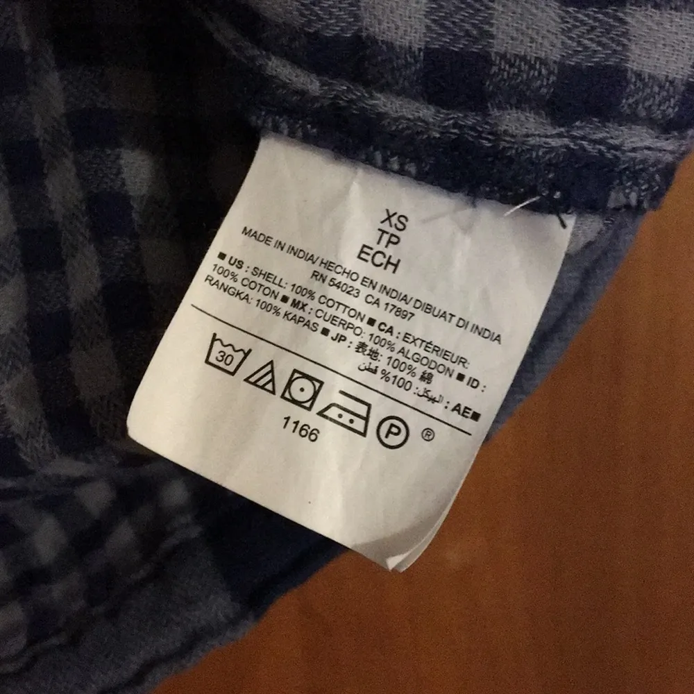 Blue gingham top - Image 4