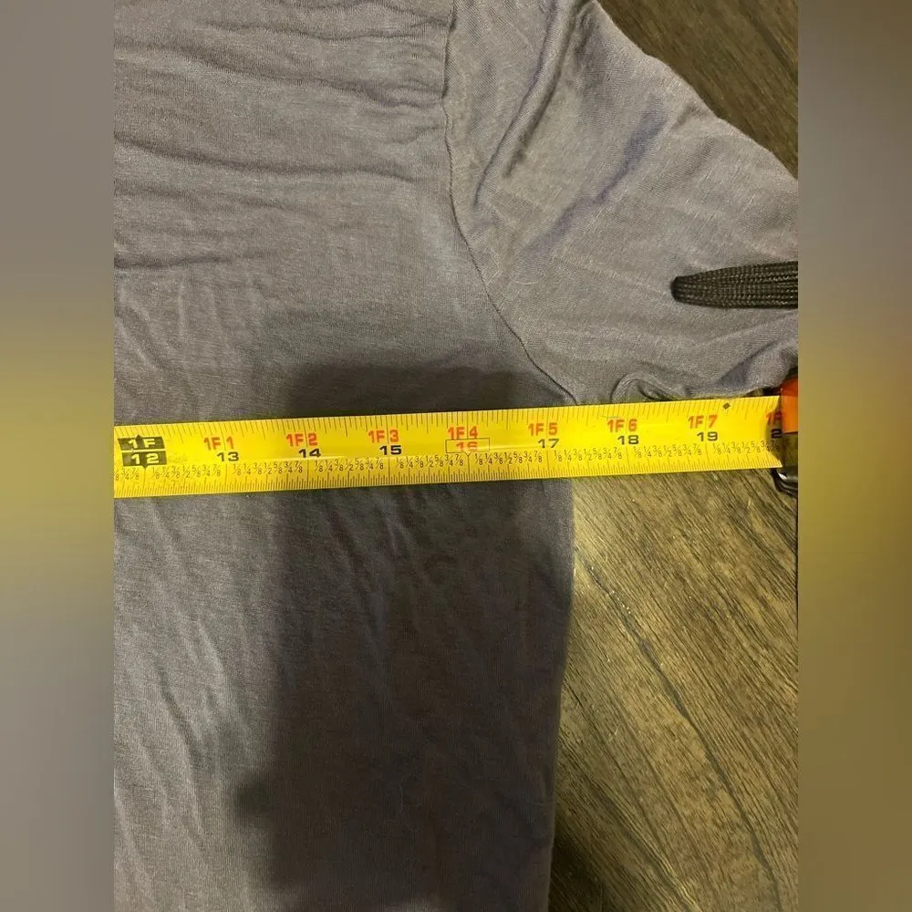 Gray blouse Size L - Image 6